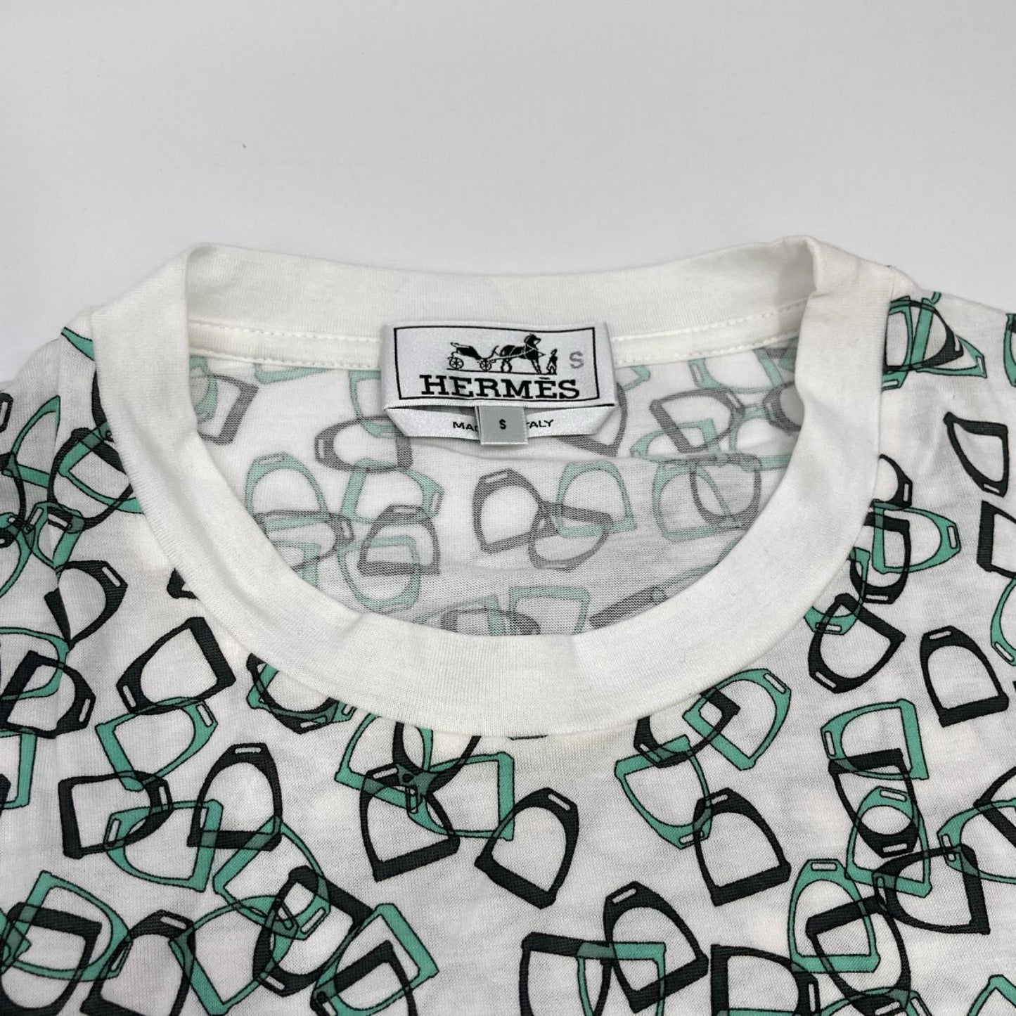 HERMES エルメス グリーン刺繍デザイン ソルド品 半袖Tシャツ トップス