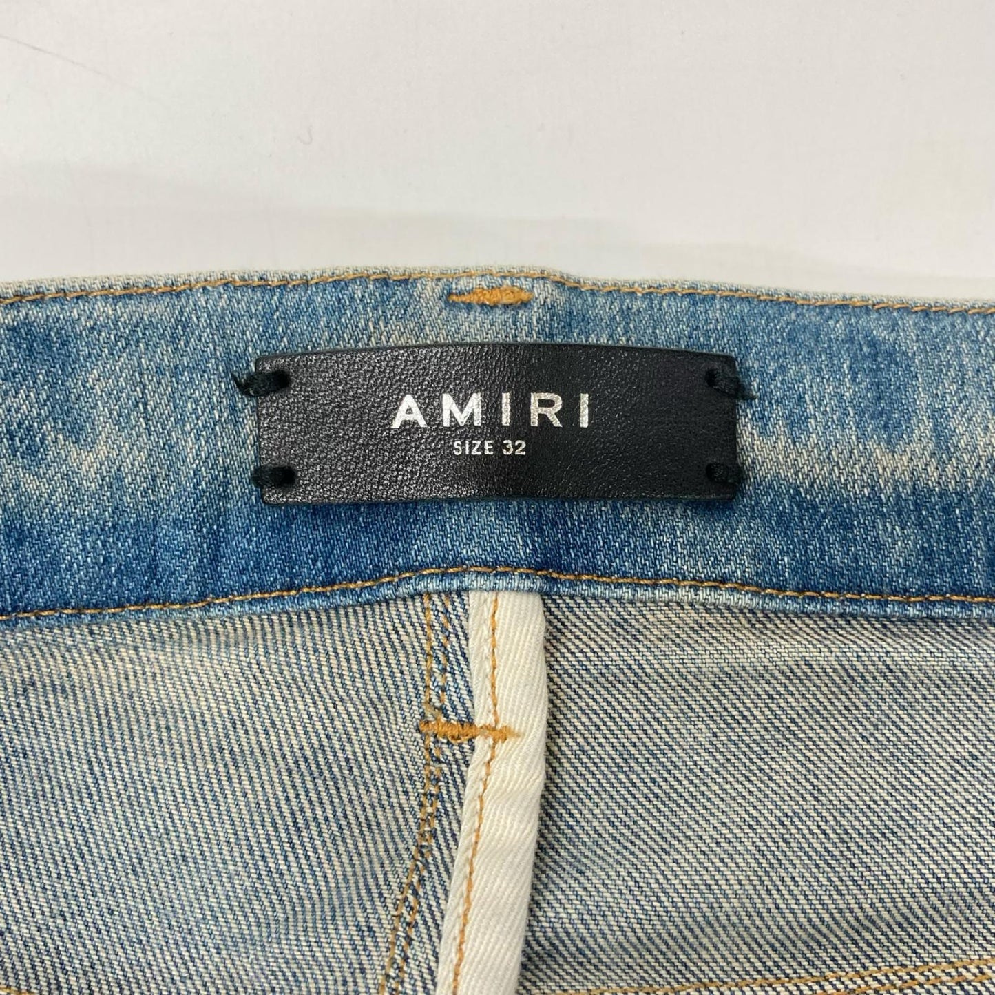AMIRI アミリ SR3SS22MDS006SANDS ブルー クラッシュ加工 スリムデニム ボトムス