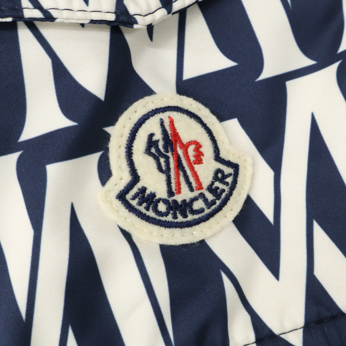 MONCLER モンクレール 【新品同様/23年製】TABLASSES フード付リバーシブルダウンジャケット ジャケット