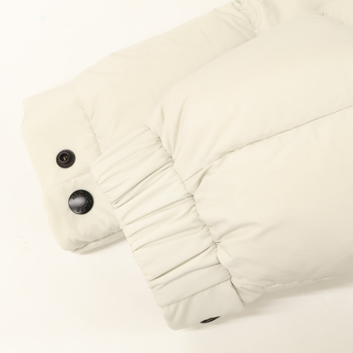 MONCLER モンクレール 新品同様 23年製 MADEIRA マデイラ ダウンジャケット ジャケット