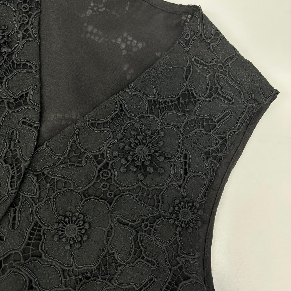 ANAYI アナイ 25SS ブラック 3Dレース刺繍ジレ ブラウス ベスト