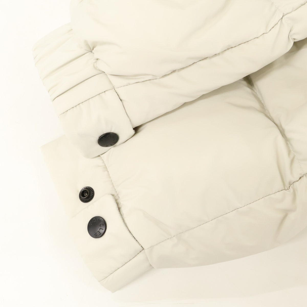 MONCLER モンクレール 新品同様 MADEIRA マデイラ ダウンジャケット ジャケット