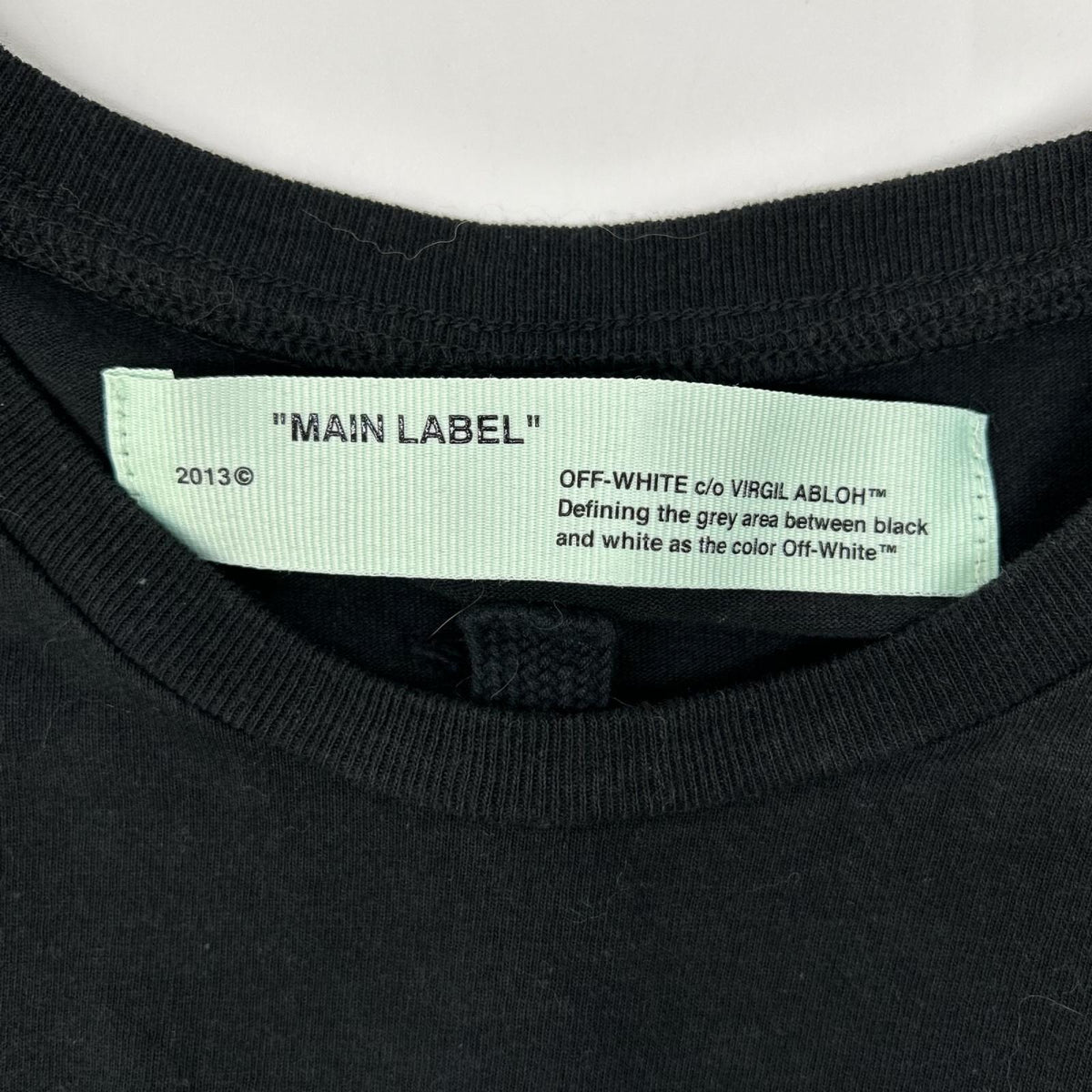 OFF-WHITE オフホワイト 18AW ブラック バックプリント クルーネックTシャツ トップス