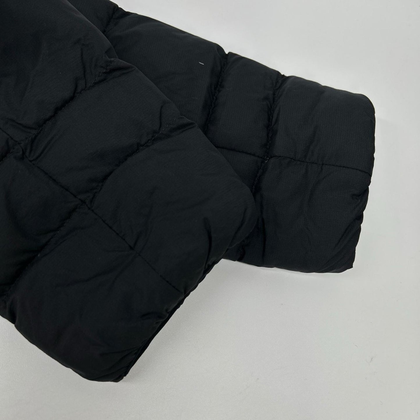 THE NORTH FACE ノースフェイス NY82213 ブラック サンダー ラウンドネック ダウンジャケット ジャケット