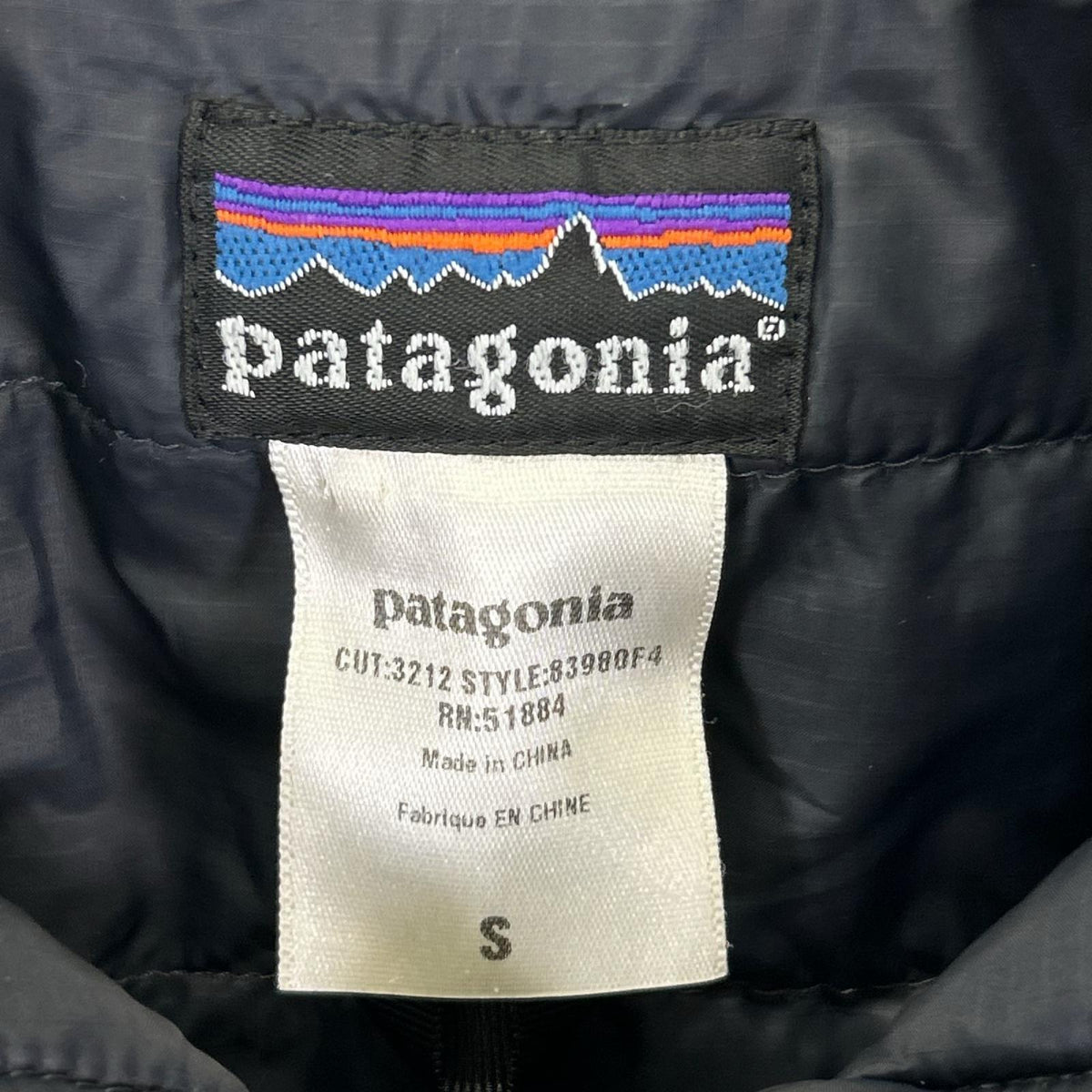 Patagonia パタゴニア 04年製 83980 ブラック パフボール プルオーバー ナイロンジャケット ジャケット