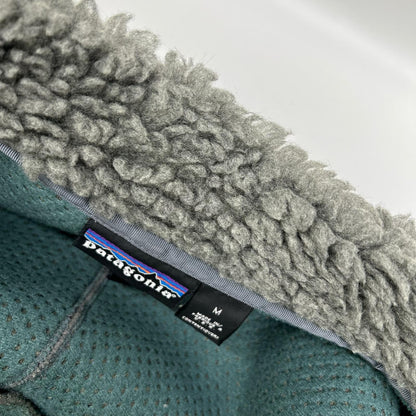 Patagonia パタゴニア 02年製 23024 グレー USA製 クラシックレトロカーディガン トップス