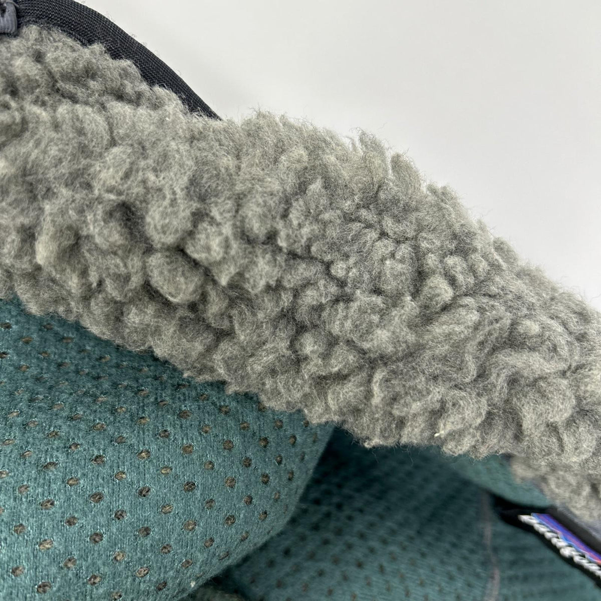 Patagonia パタゴニア 02年製 23024 グレー USA製 クラシックレトロカーディガン トップス