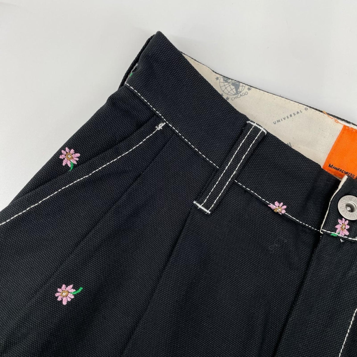 UNIVERSAL OVERALL ユニバーサルオーバーオール 【×NON TOKYO】ブラック 花柄刺繍 ワークパンツ ボトムス
