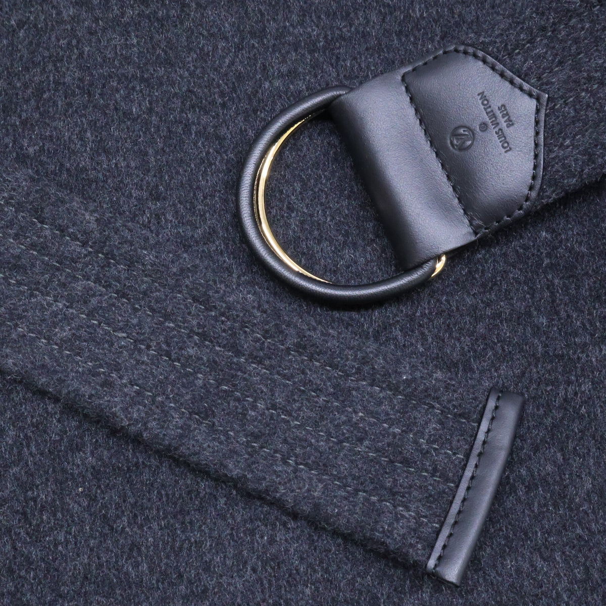 LOUIS VUITTON ルイヴィトン 新品同様 国内正規 FJC022NUV ジャイアント モノグラム シルク混ウール シグネチャー フーデッド ラップ コート