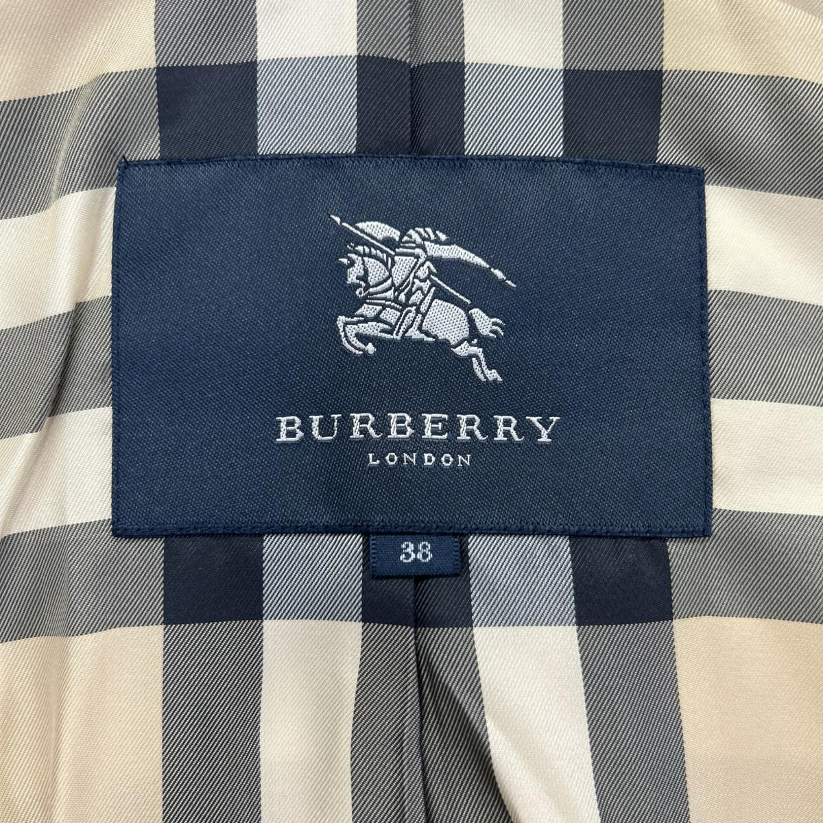 Burberry LONDON バーバリーロンドン B1E06-657-46 フーディー ジップ ニット ジャケット
