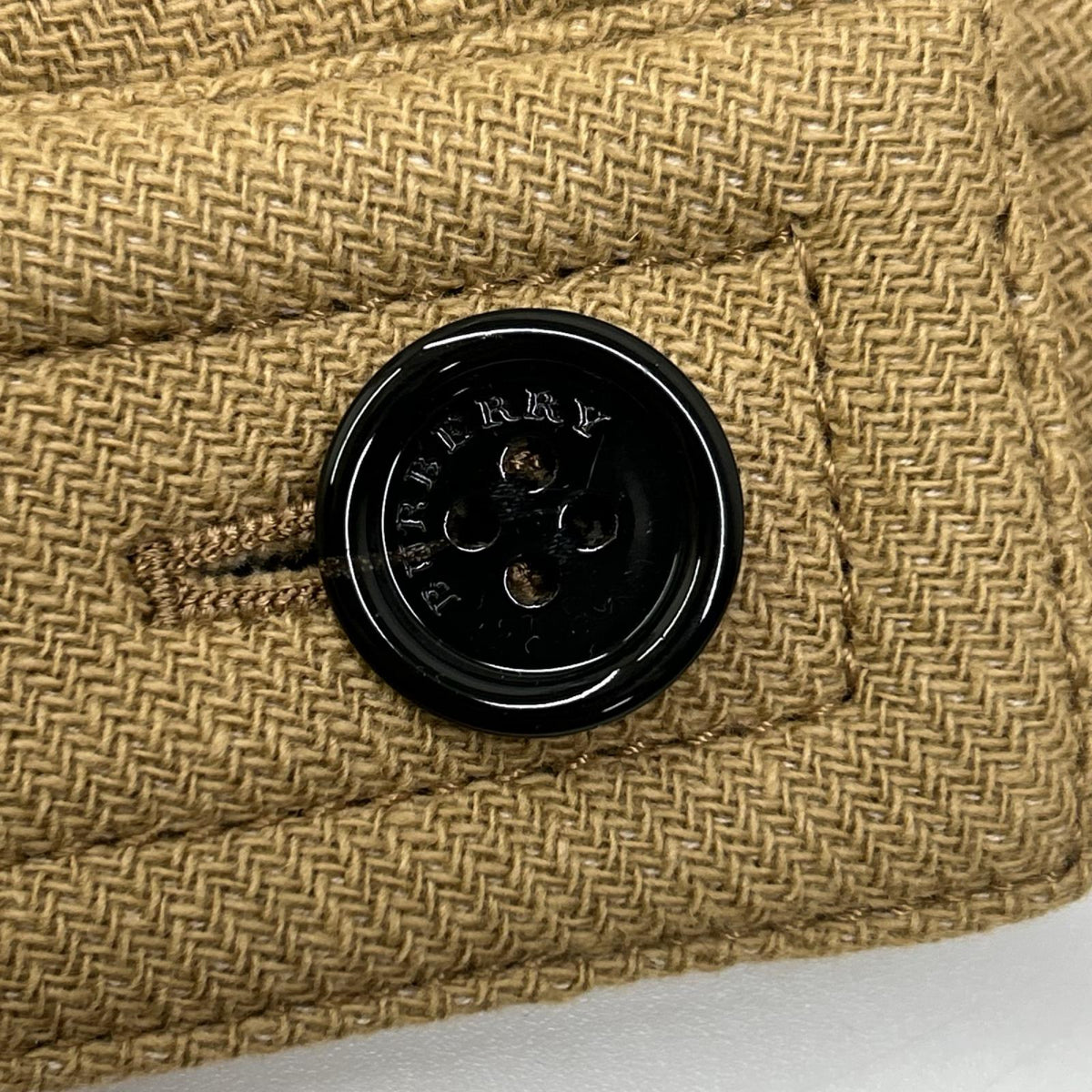 Burberry LONDON バーバリーロンドン B1E06-657-46 フーディー ジップ ニット ジャケット