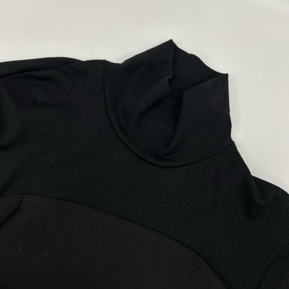YOHJI YAMAMOTO +NOIR ヨウジヤマモトプリュスノアール NX-D07-80 ブラック デザイン ワンピース ワンピース