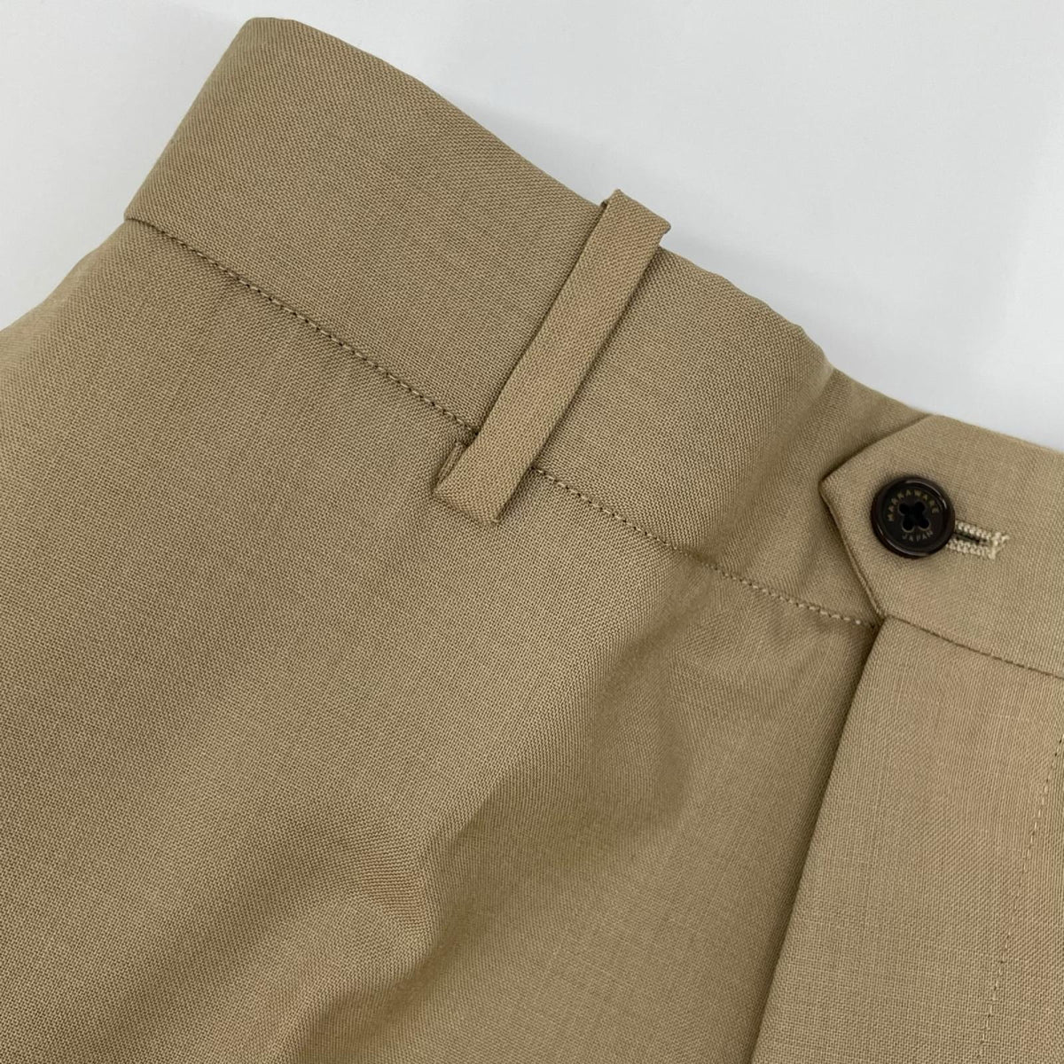 MARKAWARE マーカウエア ベージュ FLAT-FRONT TROUSERS ボトムス