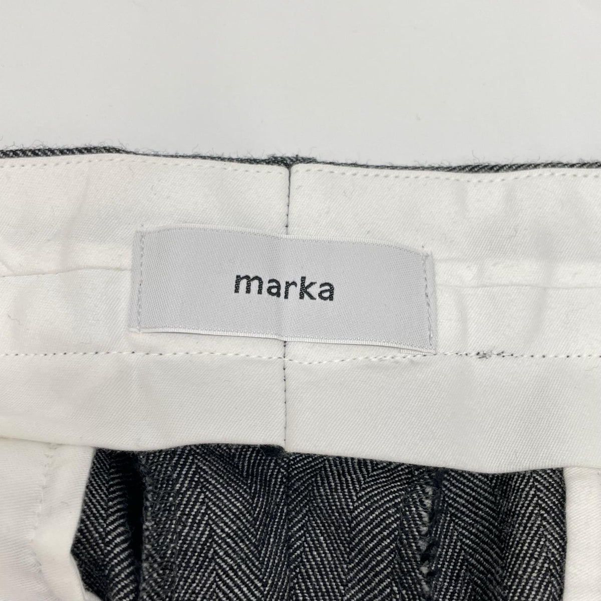 marka マーカ グレー ツイード TWO TUCK BAGGY TROUSERS ボトムス