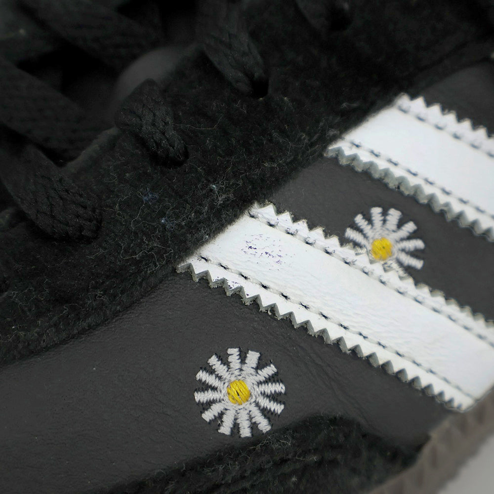 adidas アディダス サンバ 花刺繍 ローカットスニーカー シューズ メンズ ブラック×ホワイト 29.0cm シューズ