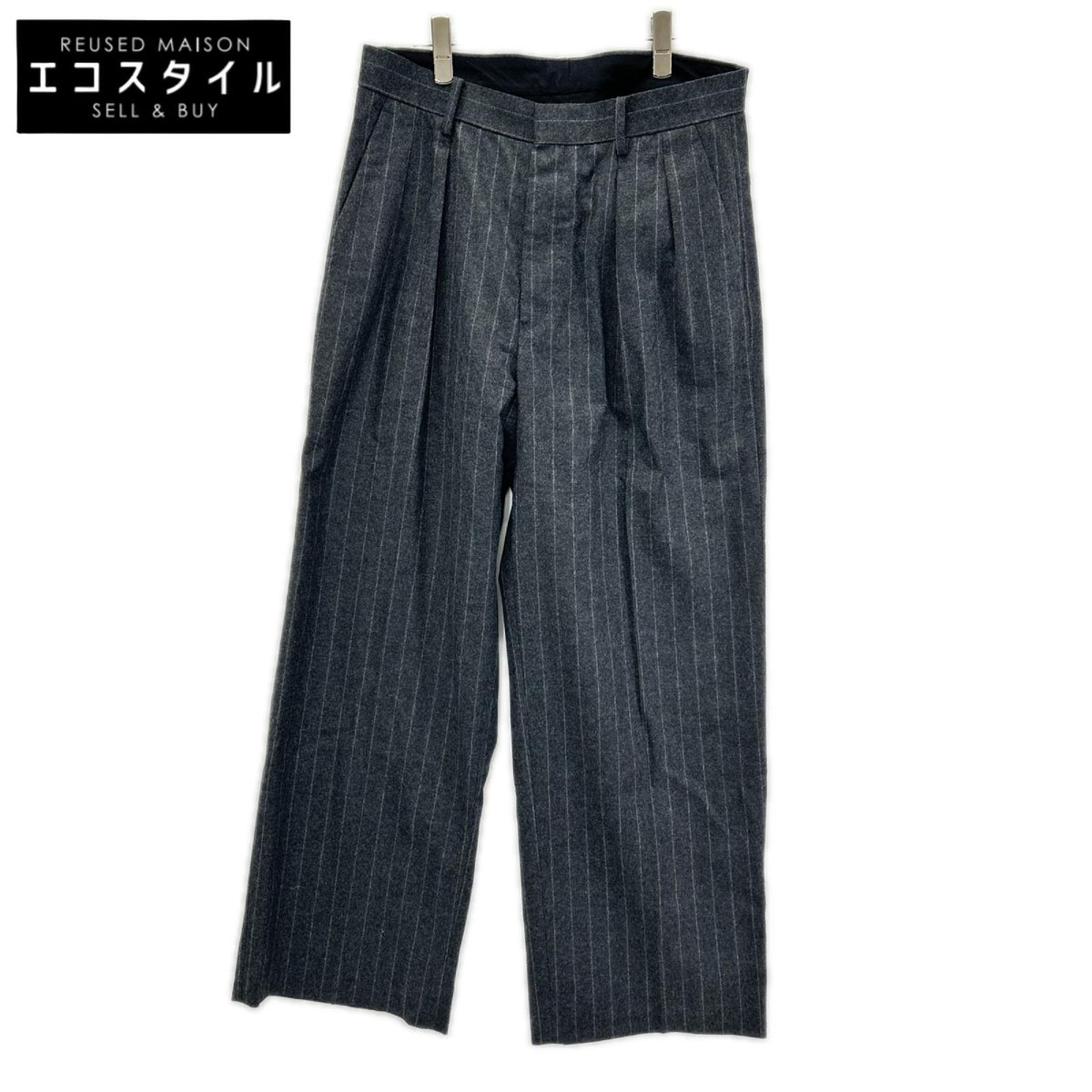 NIKKI ESSENTIAL PIECES ニッキエッセンシャルピーシーズ グレー チョークストライプ 2tuck Wide Tapered Trousers ボトムス