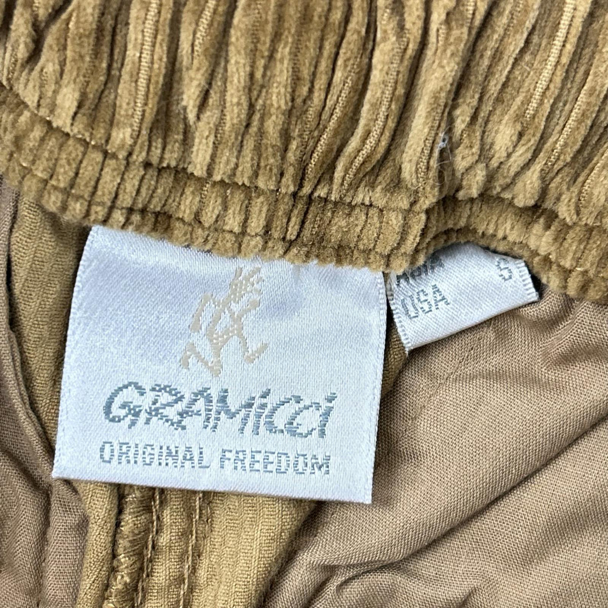 Gramicci グラミチ GMP3-FJP01 ベージュ ストレッチ コーデュロイ タック テーパードパンツ ボトムス