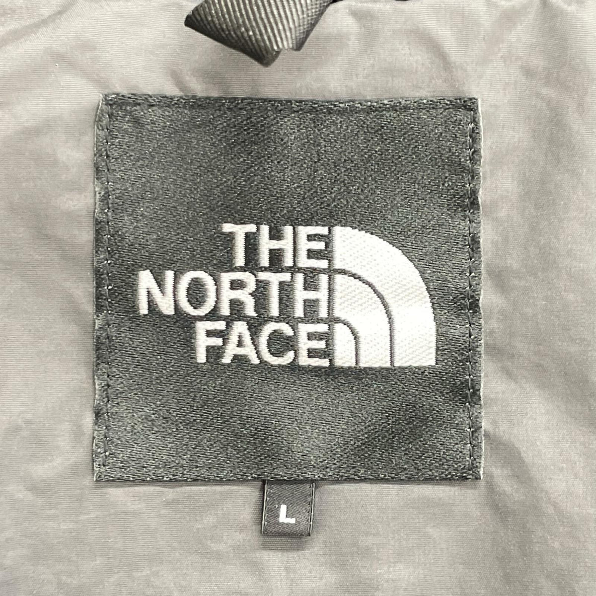 THE NORTH FACE ノースフェイス NP22650 ブラック チムニーウインドジャケット ジャケット
