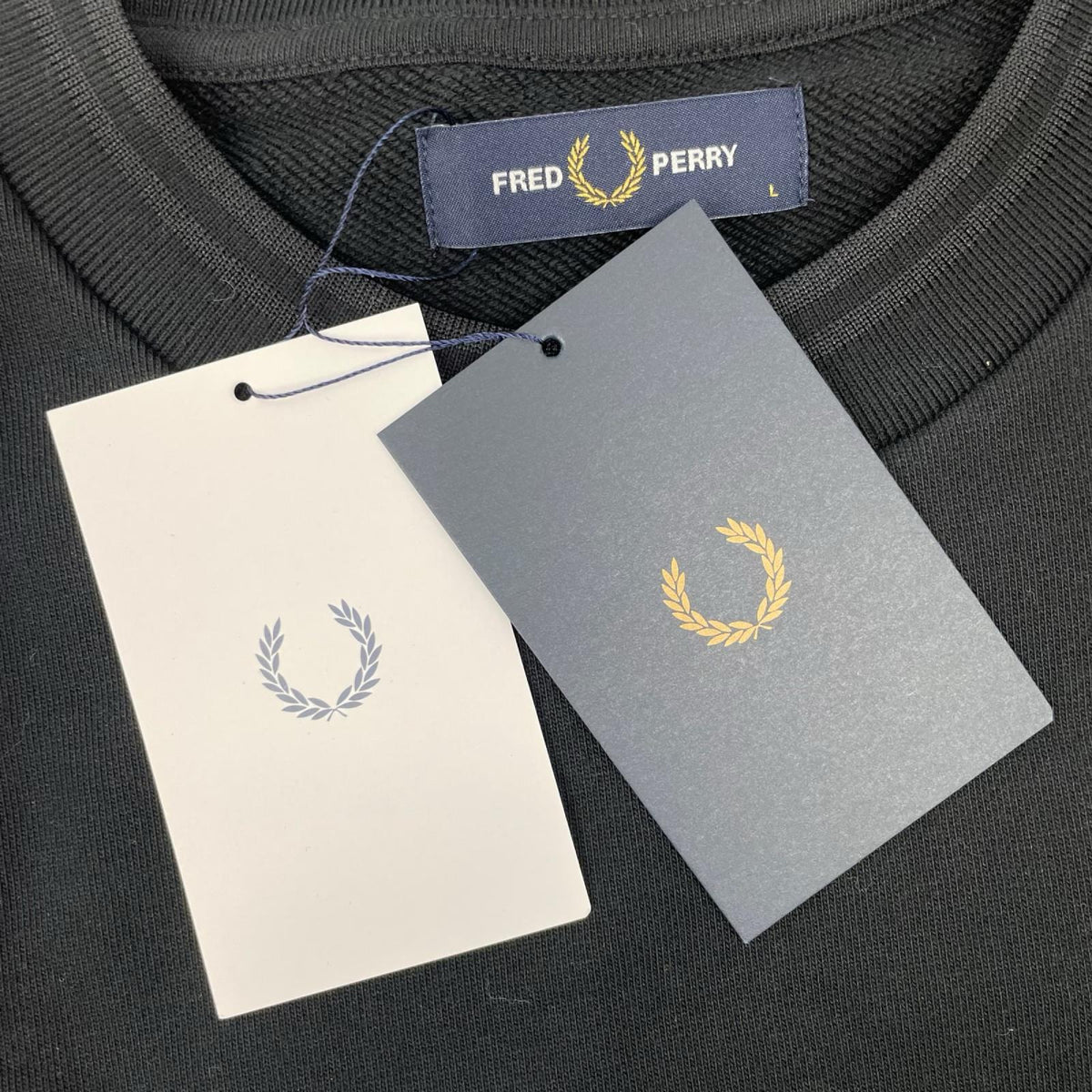 FRED PERRY フレッドペリー M3497 ブラック Oversized Tipped Sweatshirt トップス