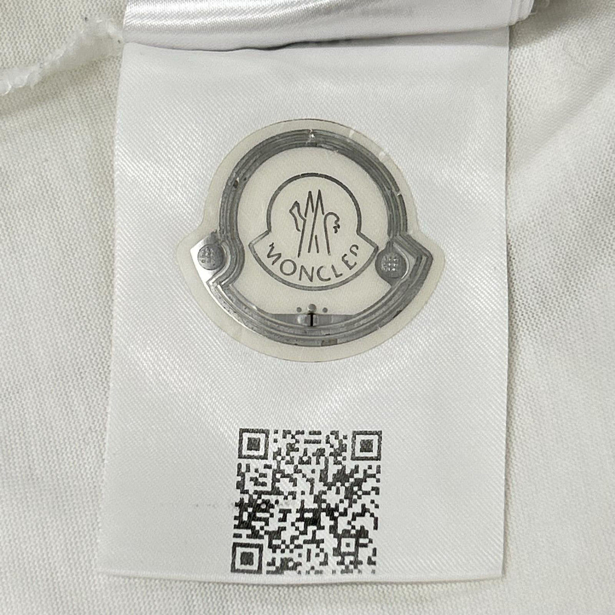 MONCLER モンクレール 20年製 ホワイト×ブラック ラバーワッペン MAGLIA Tシャツ トップス