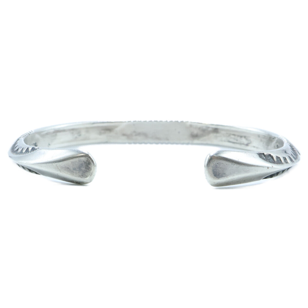 Geneva Ramone ジェネバ ラモーン STERLING スタンプワーク バングル