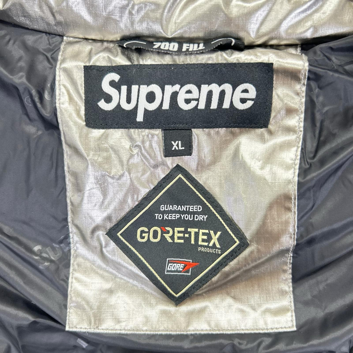 Supreme シュプリーム 22AW シルバー GORE-TEX 700 Fill Down Parka ジャケット