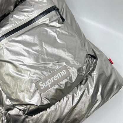 Supreme シュプリーム 22AW シルバー GORE-TEX 700 Fill Down Parka ジャケット