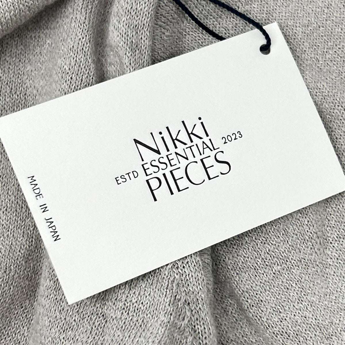NIKKI ESSENTIAL PIECES ニッキエッセンシャルピーシーズ 25年製 NEP-SS2531 グレー カーディガン トップス