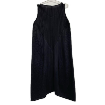 PLEATS PLEASE プリーツプリーズ ブラック プリーツ ノースリーブワンピース ワンピース