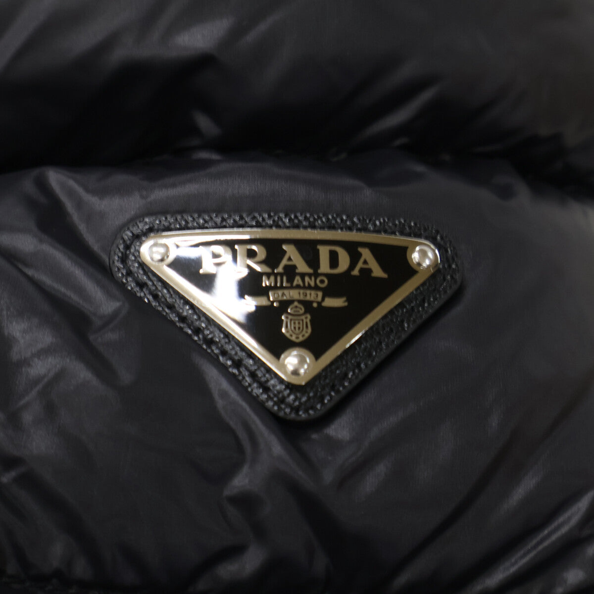 PRADA プラダ 【美品/国内正規】SGB608 R142 AR0 アームトライアングルロゴプレート ダウンジャケット ジャケット