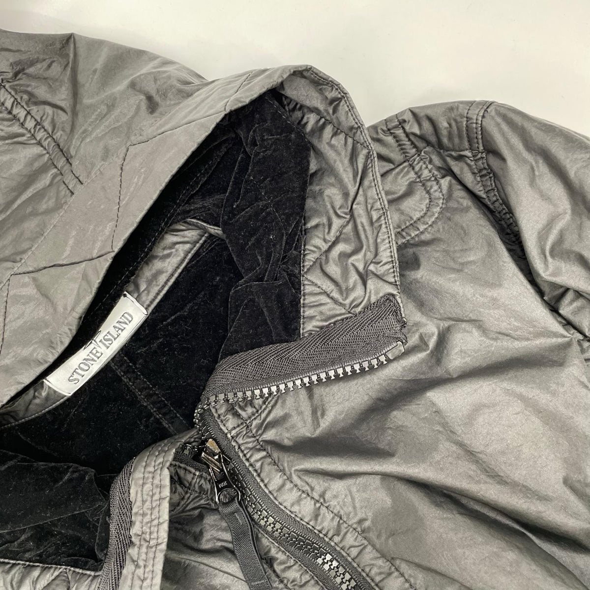 STONE ISLAND ストーンアイランド 69154435 ブラック ナイロン フーテッドジャケット ジャケット