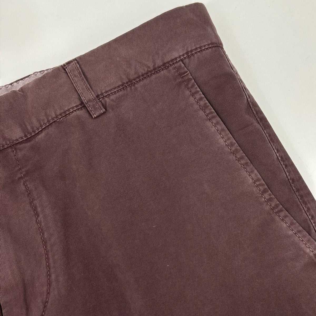 BRUNELLO CUCINELLI ブルネロクチネリ ボルドー コットン チノ センタープレススラックス ボトムス