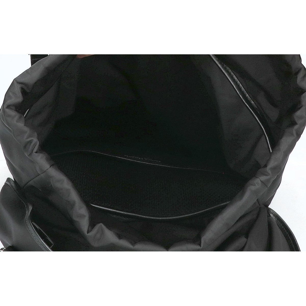 Maison margiela メゾンマルジェラ 美品 SB1WA0016 P6763 ハイテック ミディアムバックパック リュック バックパック