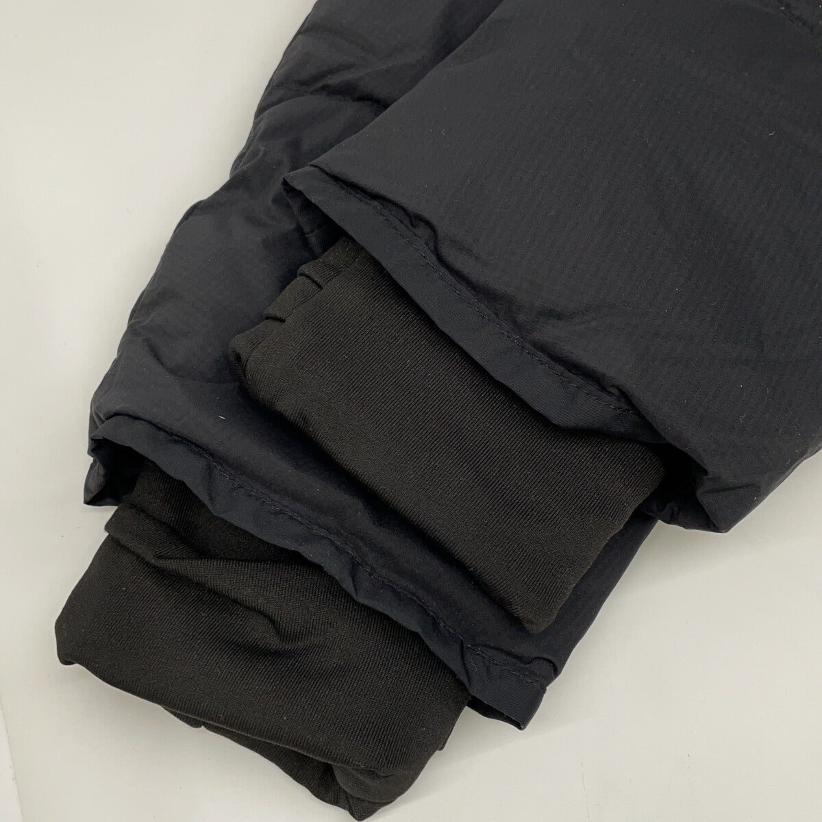 CANADA GOOSE カナダグース 5076M ブラック Armstrong Hoody ジャケット