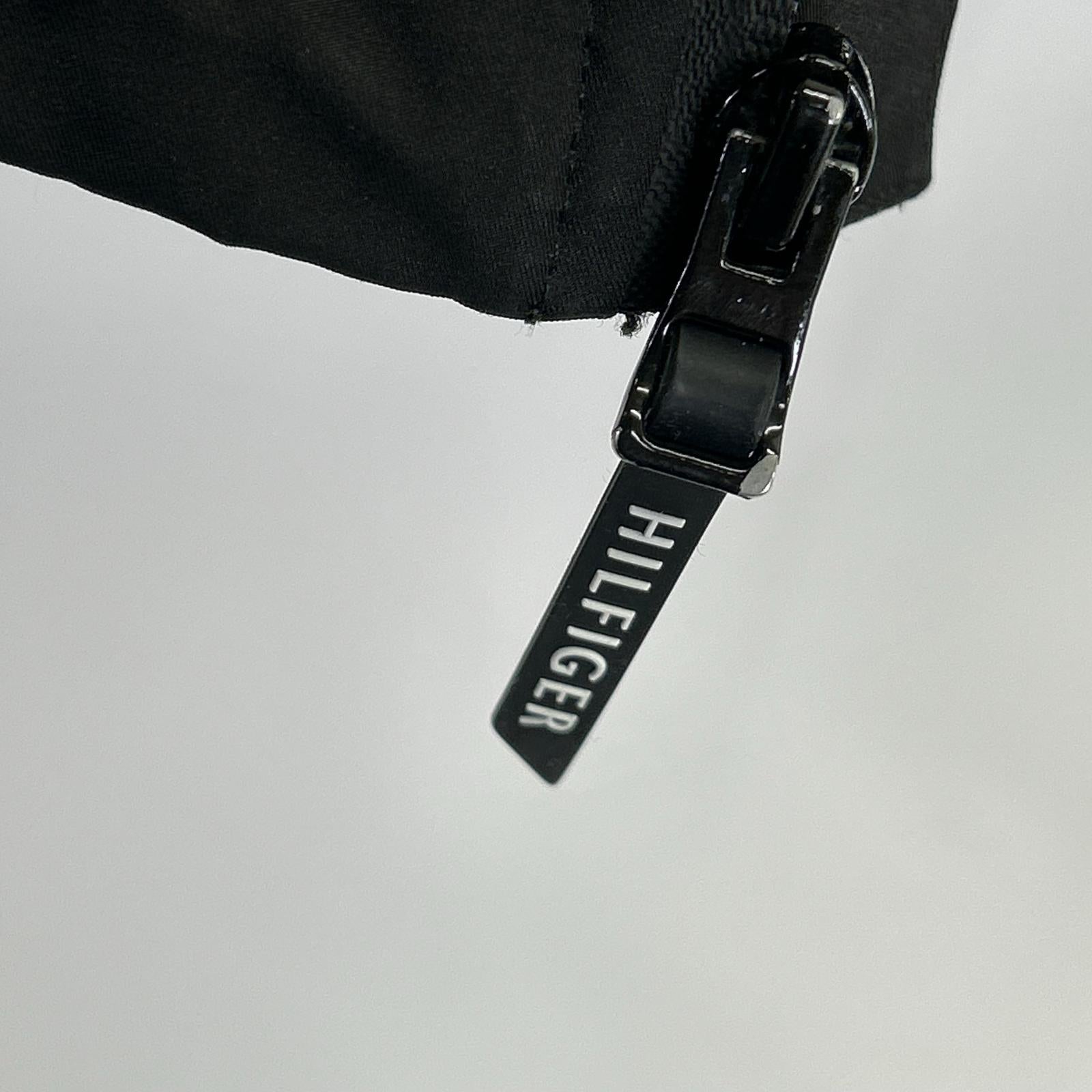 TOMMY HILFIGER 汤米·希尔费格 1522351 黑色 加厚棉服 登山外套 上衣 S