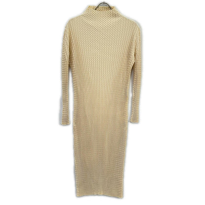 ISSEY MIYAKE 24AW IM43-KH932 Beige Pleated Knit Dress Dress