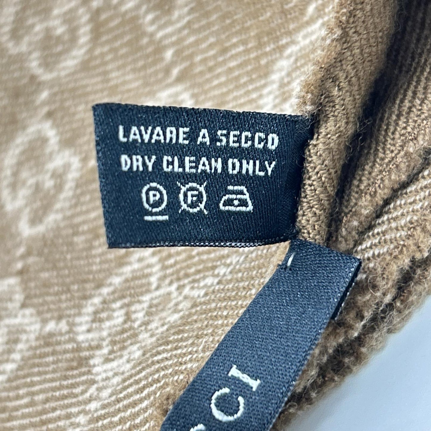 GUCCI グッチ GG柄 フリンジ ウール マフラー マフラー