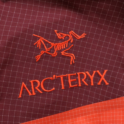 ARC'TERYX 始祖鸟 全新未使用 25年款 X000009898 Alpha Jacket 夹克