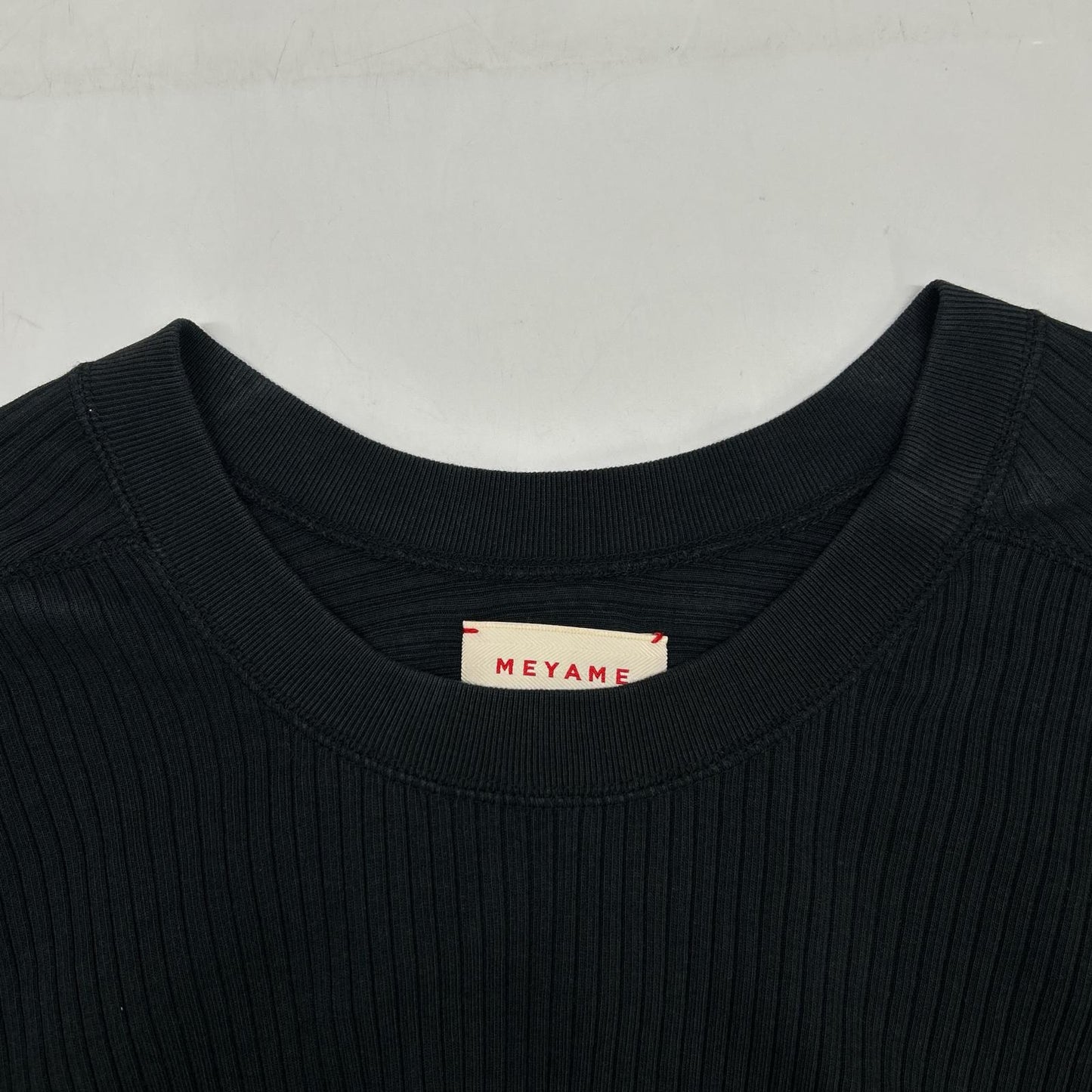 MEYAME メヤメ MEY-1628 ブラック オブロングネックショートスリーブTシャツ トップス