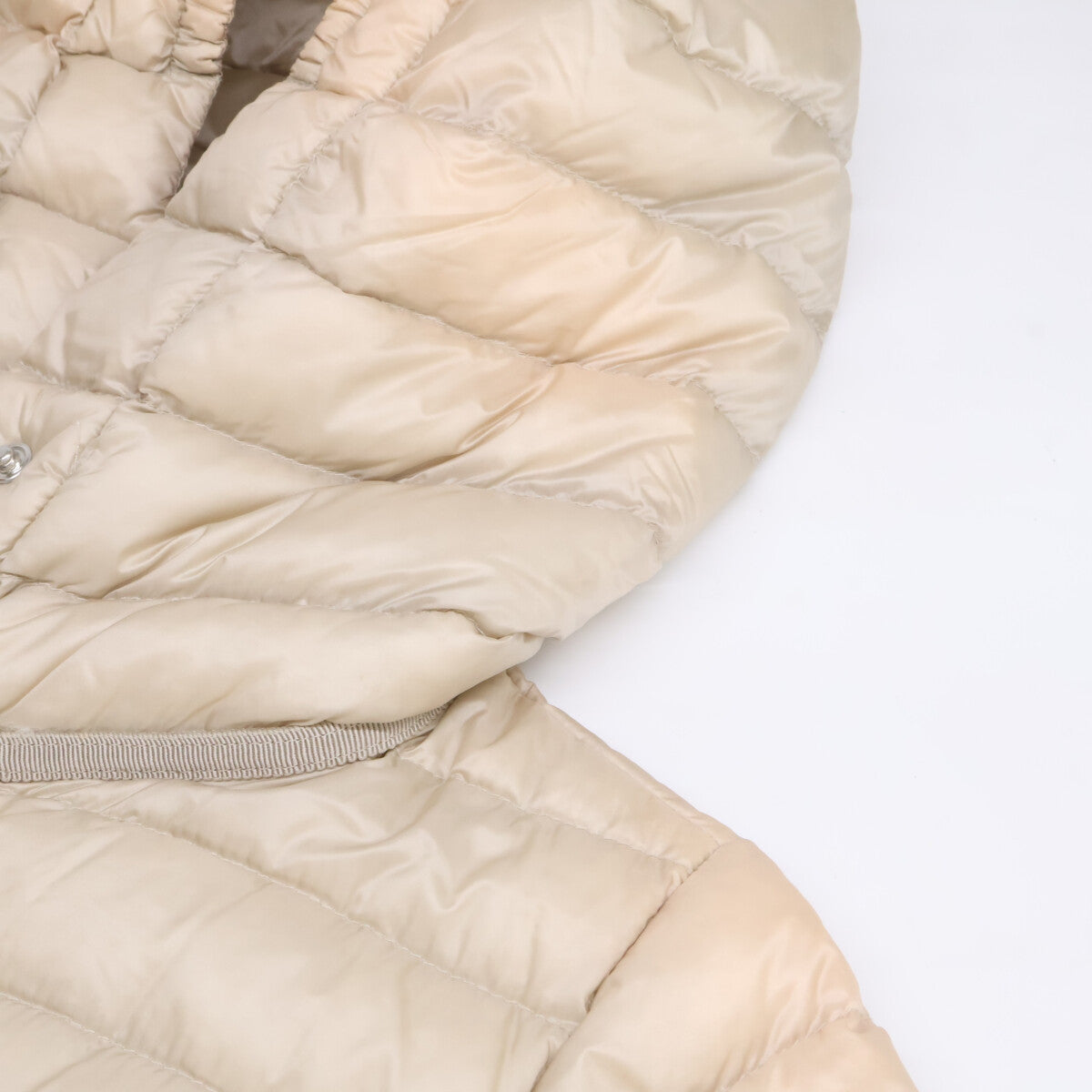 MONCLER 盟可睐 BARBEL 轻薄羽绒服