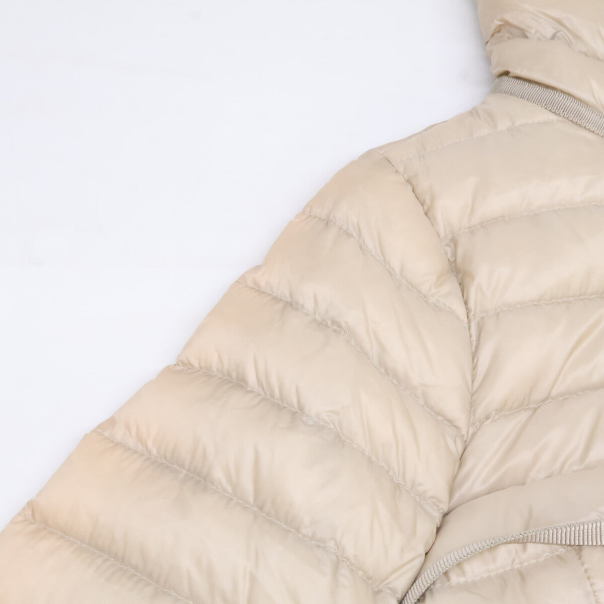 MONCLER 盟可睐 BARBEL 轻薄羽绒服