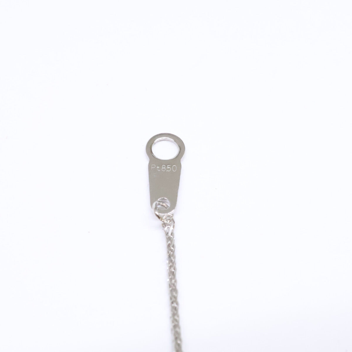 美品 Pt900血赤珊瑚ｽｸｴｱﾍﾟﾝﾀﾞﾝﾄﾍｯﾄﾞPt850ﾁｪｰﾝﾈｯｸﾚｽ 3.2g ネックレス レディース