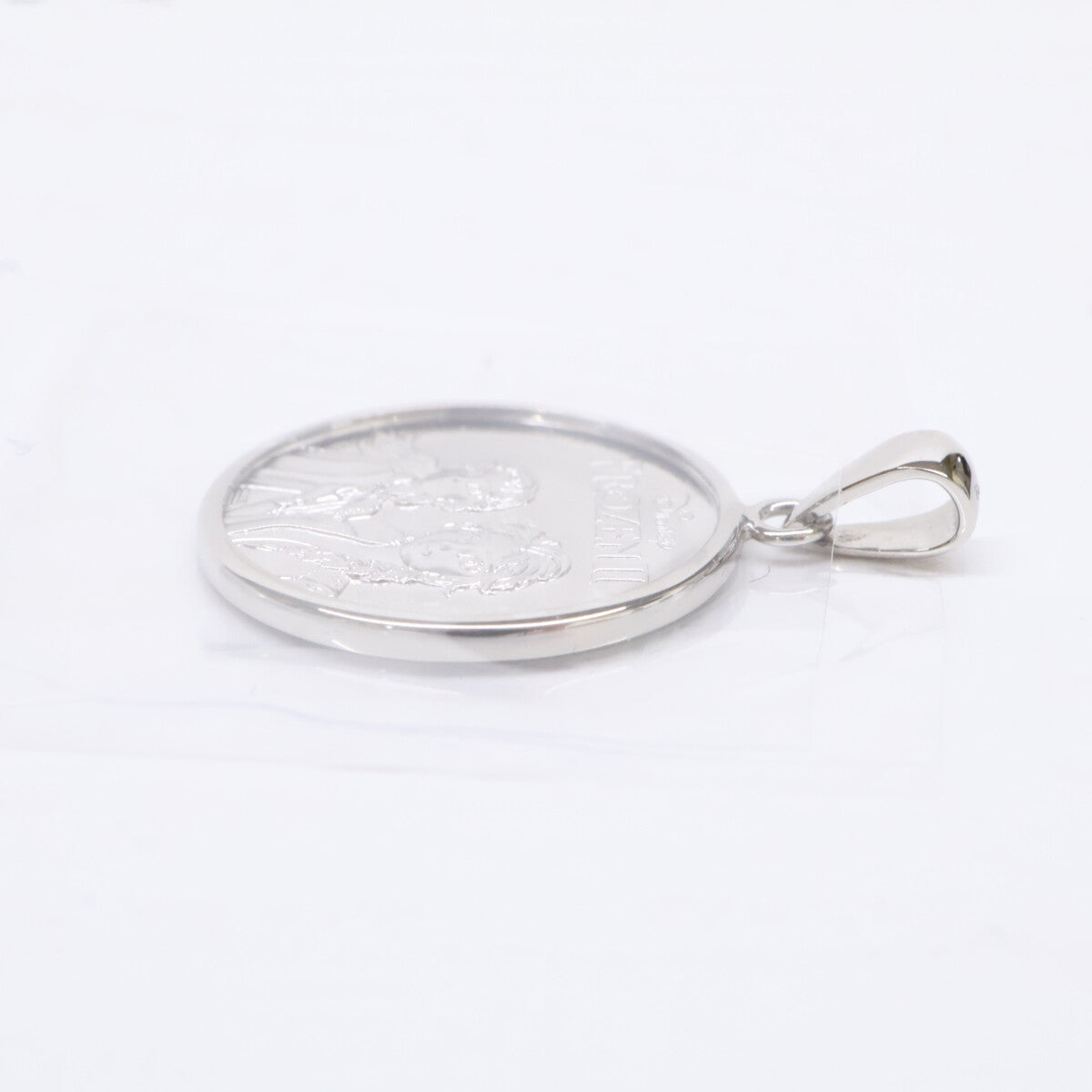 Pt1000 Pt1000 新品未使用 Pt999.9 x Pt900 アナと雪の女王Ⅱ純メダルペンダントヘッド1/10oz ペンダントトップ