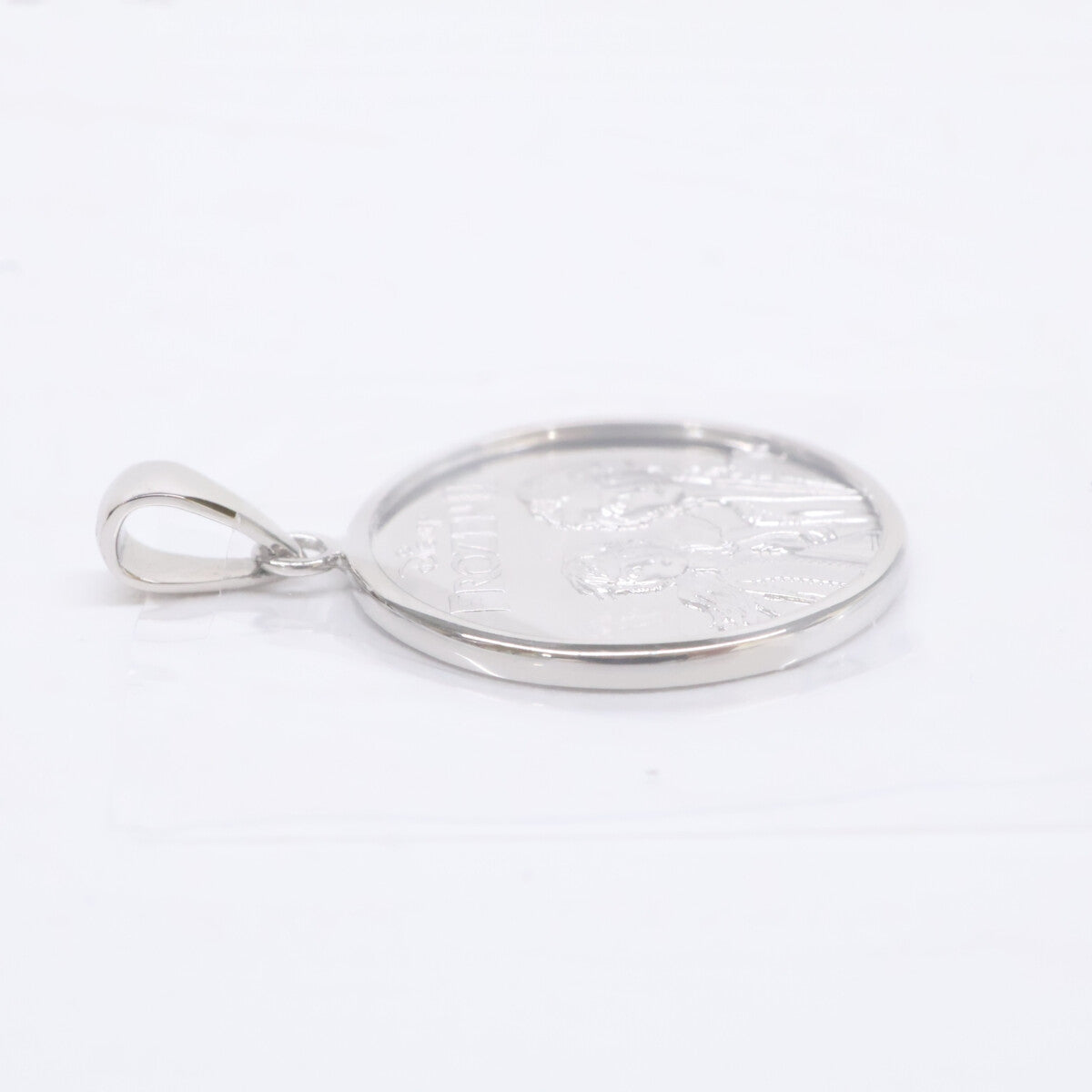 Pt1000 Pt1000 新品未使用 Pt999.9 x Pt900 アナと雪の女王Ⅱ純メダルペンダントヘッド1/10oz ペンダントトップ