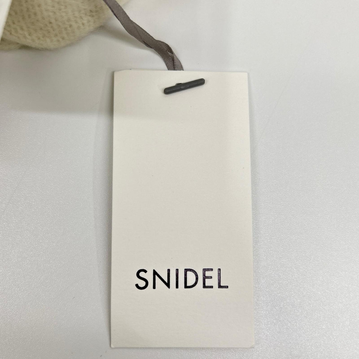 snidel スナイデル 25年製 SWNT254094 クリーム フォックスファーショートカーディガン トップス