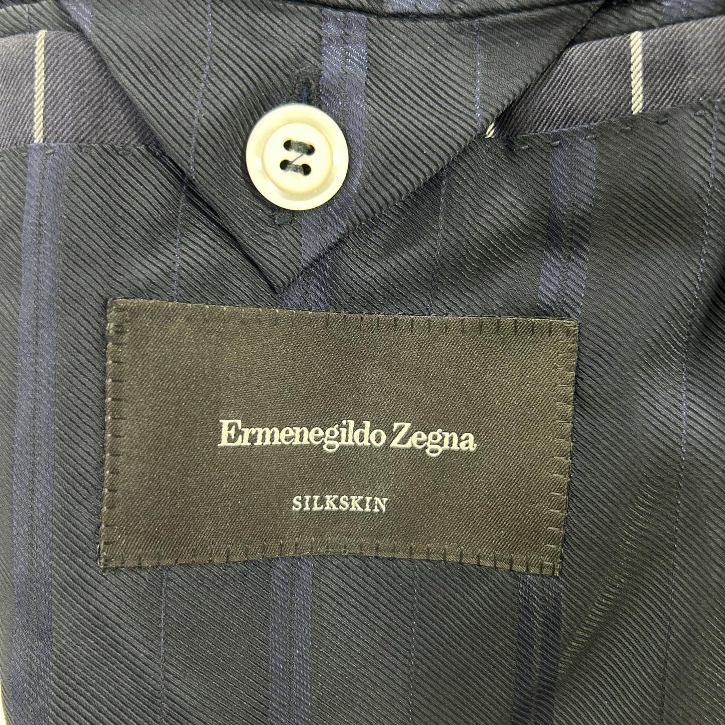 Ermenegildo Zegna エルメネジルドゼニア TRAVEL ネイビー ストライプ2Bジャケット ジャケット