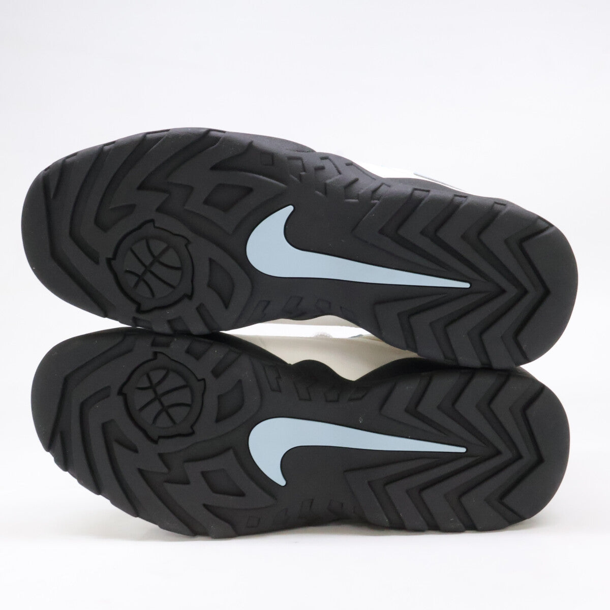 NIKE ナイキ 【新品同様】FQ3000-100 NIKE SB DARWIN LOW SBダーウィン ロー シュプリーム スニーカー シューズ