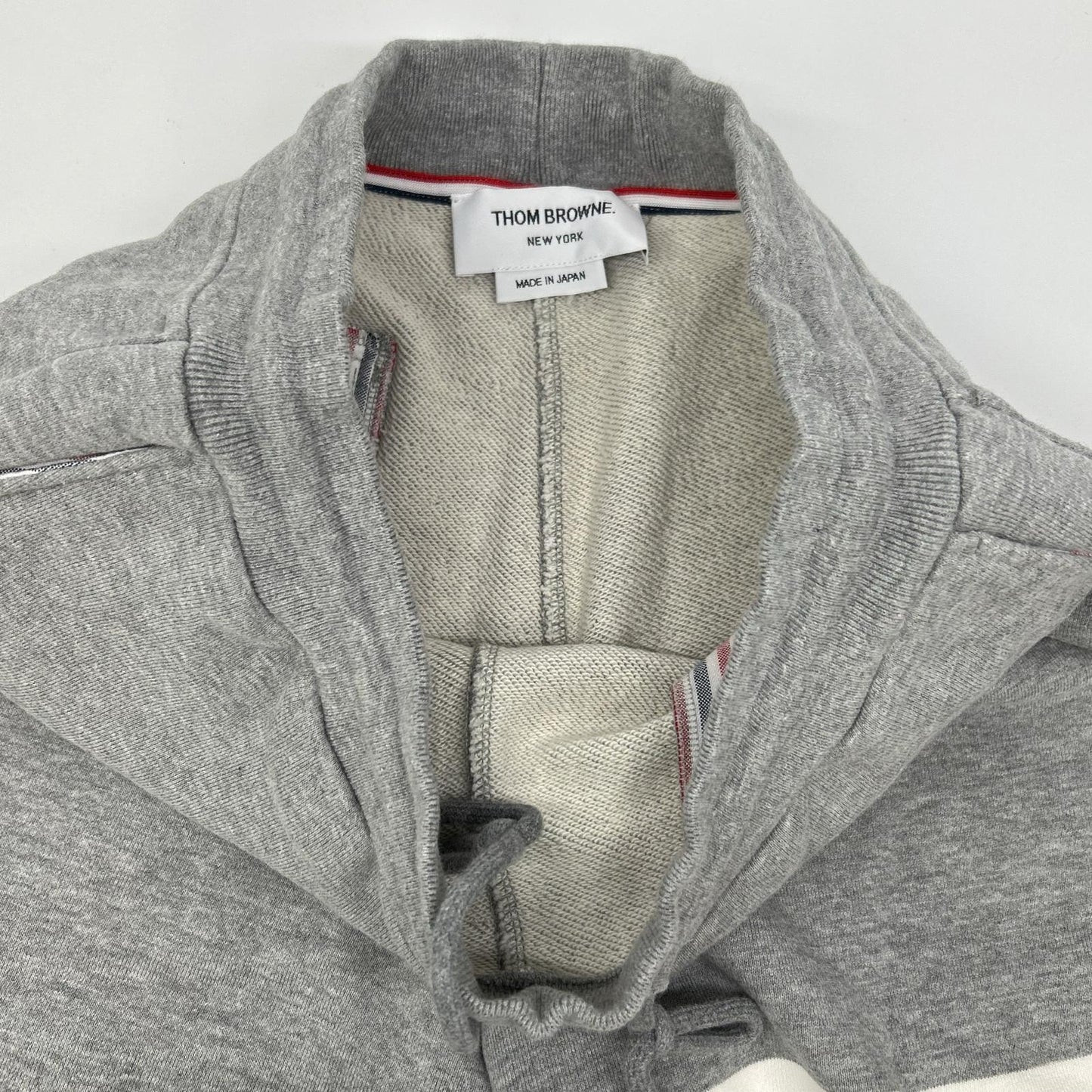 THOM BROWNE トムブラウン MJQ012H-00535068 4BAR クラシックスウェットショーツ ボトムス