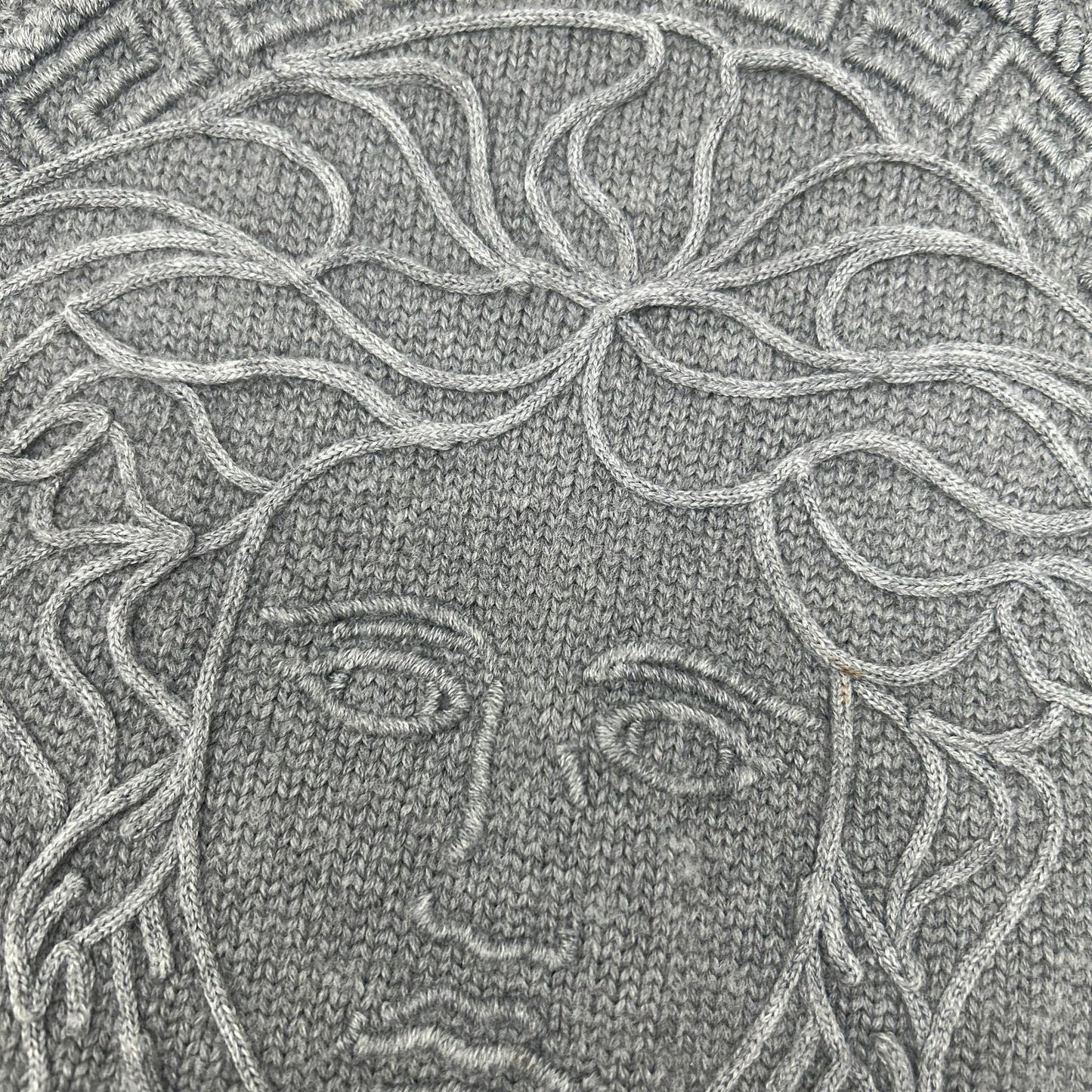VERSACE ヴェルサーチェ 1013556 1A09578 メドゥーサロゴニットセーター トップス