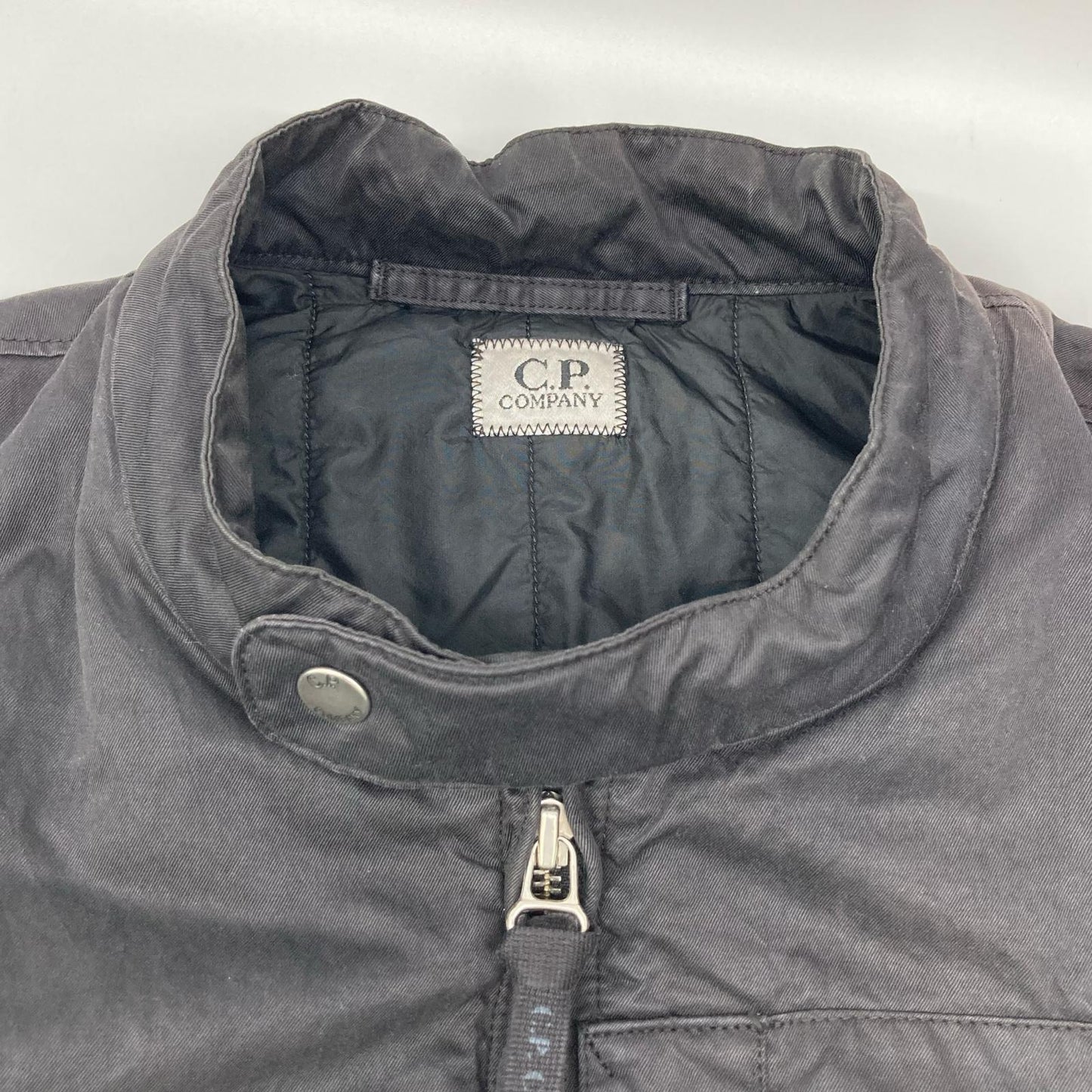 C.P.COMPANY シーピーカンパニー 45184363 ガーメントダイ 中綿ブルゾン ジャケット